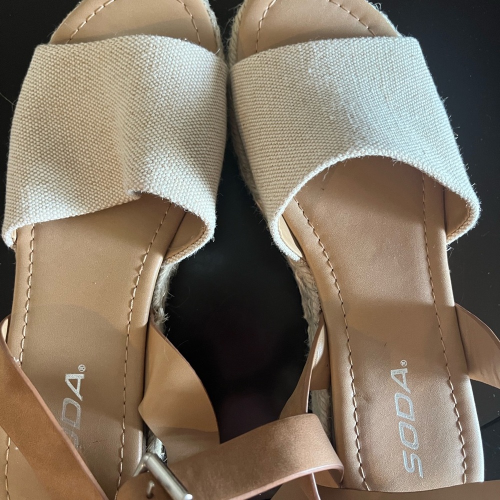 Blowfish Brown and Cream Espadrilles Comfortable Summer Shoes - Picture 9 of 15